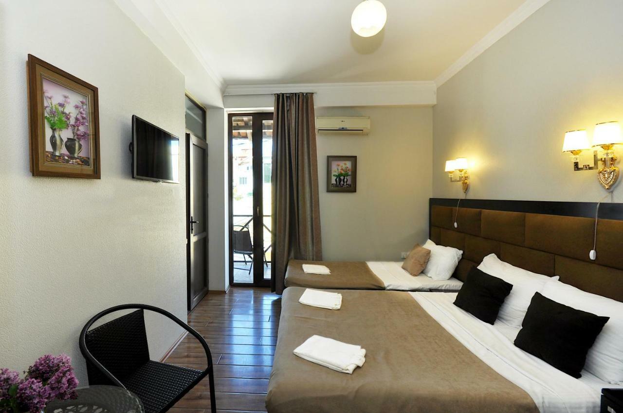 Hotel Marsel Tbiliszi Kültér fotó